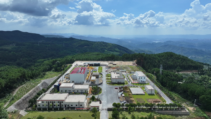 黃草峽儲氣庫鳥瞰圖。敖艾菲攝